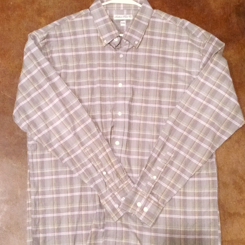 Southern point button up